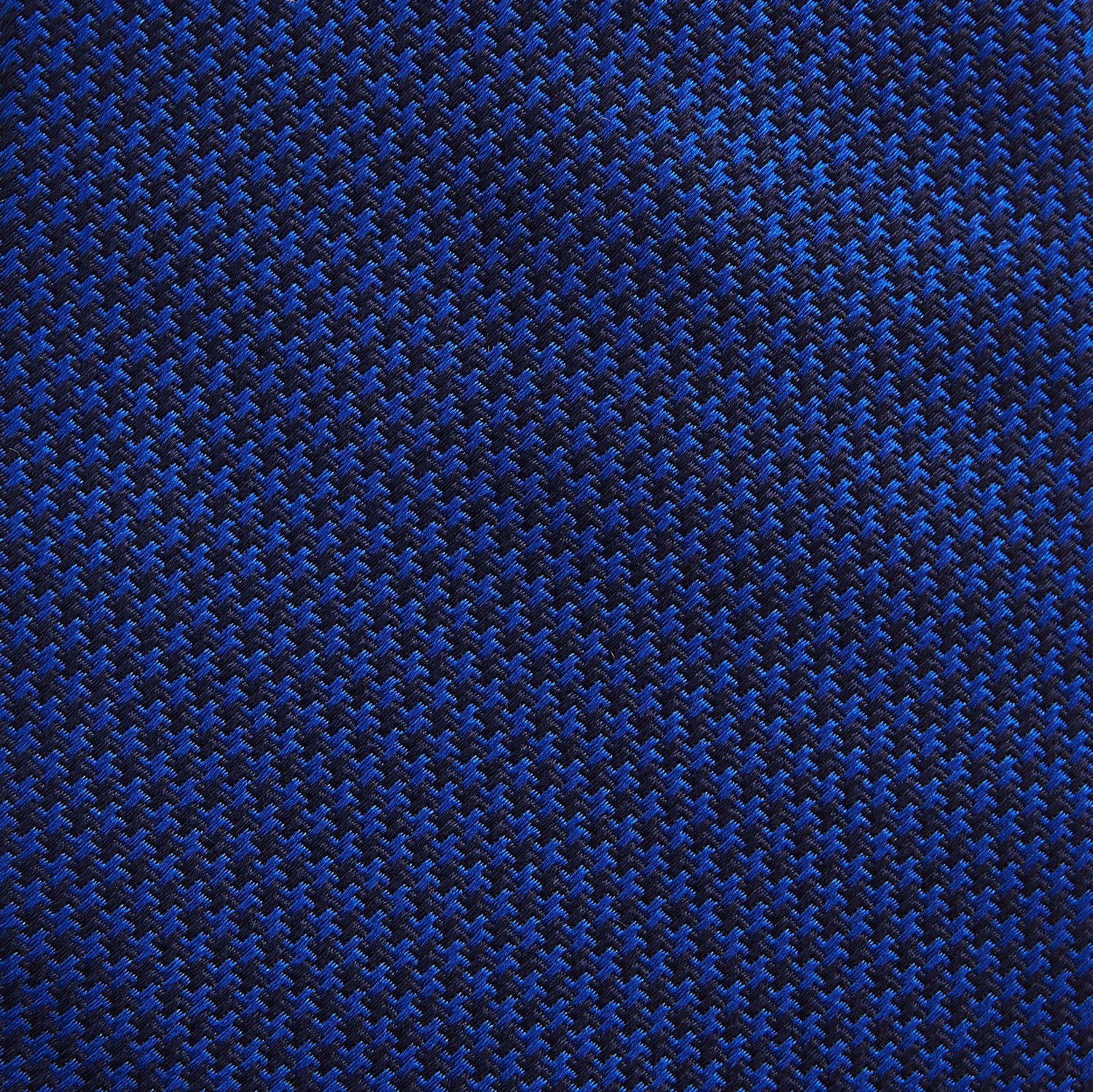View 3 of product HOUNDSTOOTH NAVY CRUISE TIE