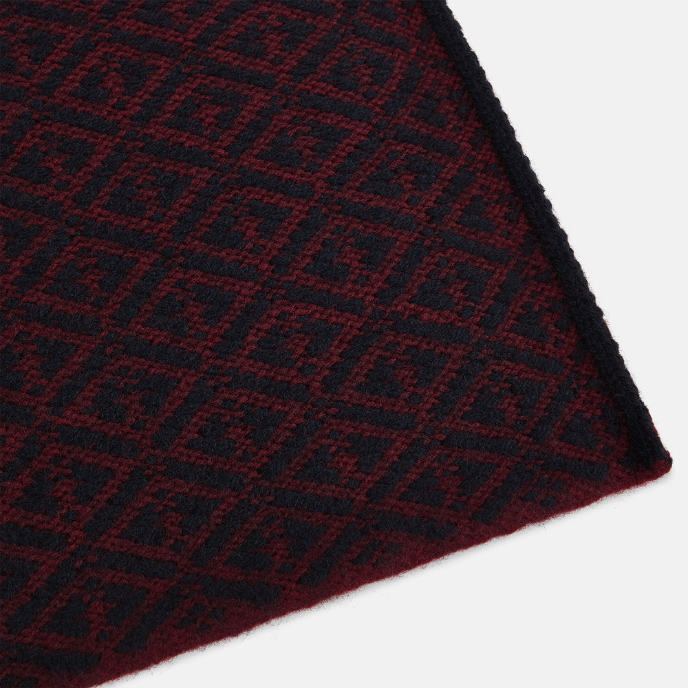 Navy and Burgundy Diamond-Patterned Cashmere Knitted Scarf