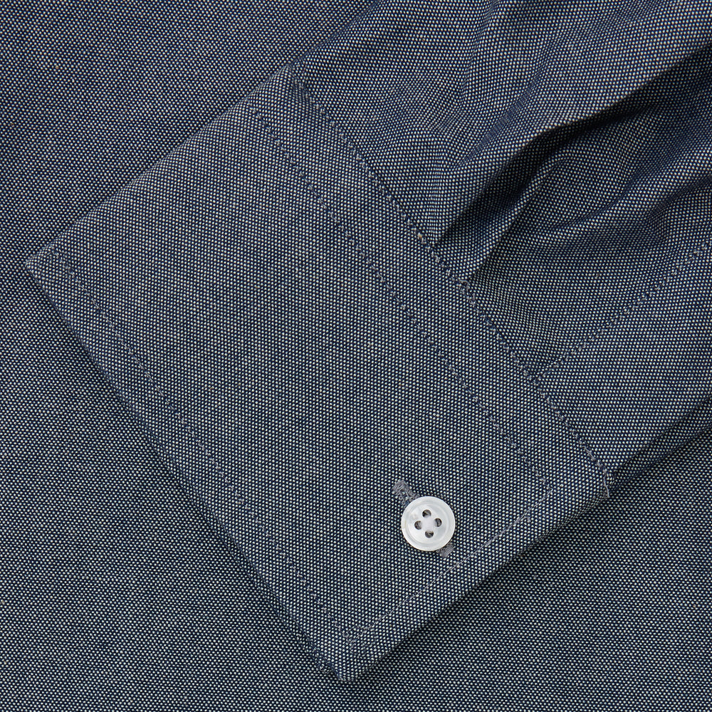 Plain Blue Oxford Weekend Fit Shirt with Derby Collar and 1-Button Cuffs