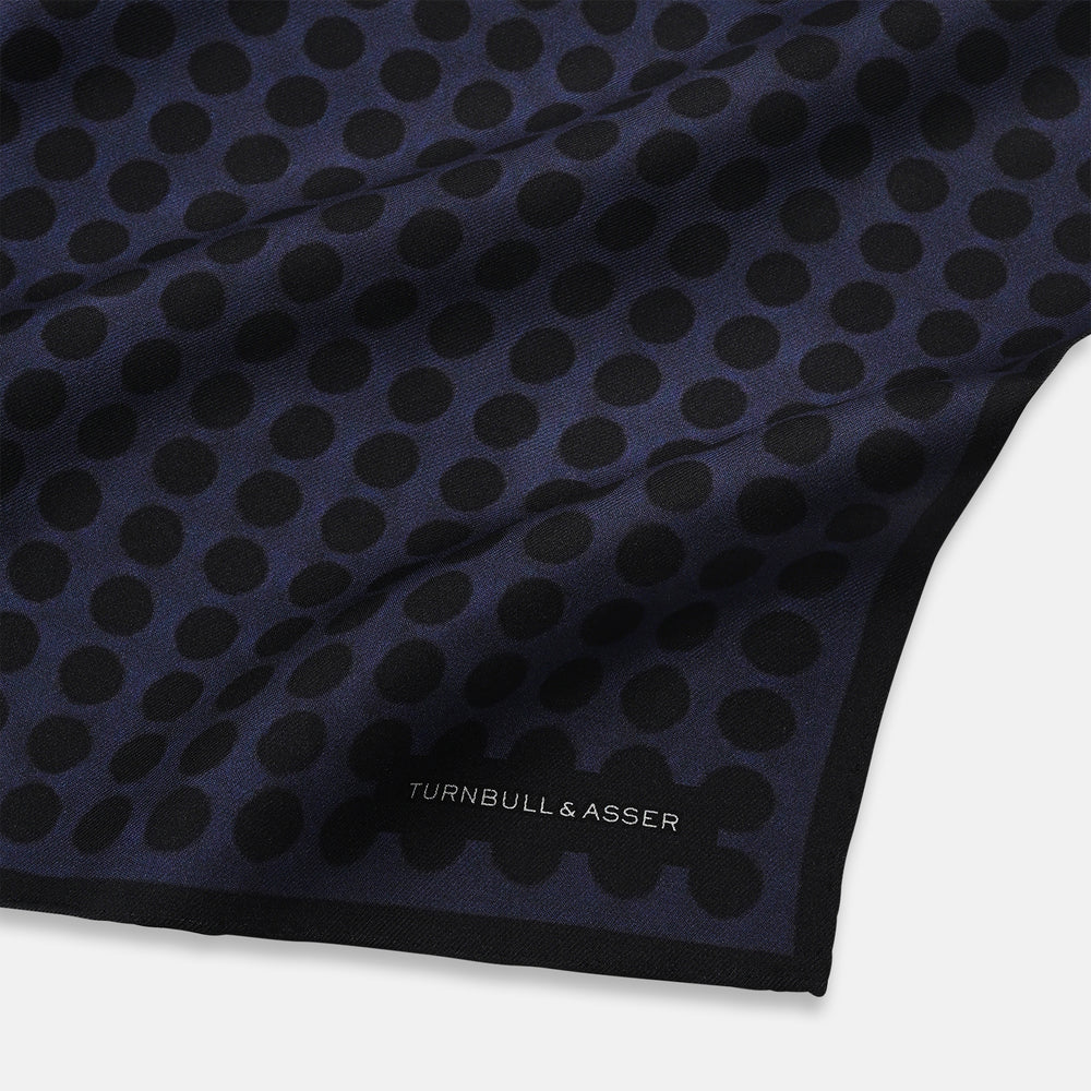 Casino Royale Midnight Blue Straight Flush Pocket Square in Silk