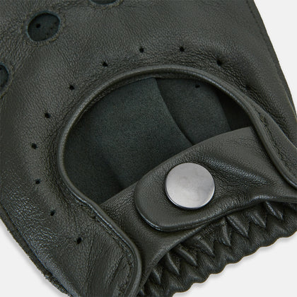 Forest Green Fingerless Driving Gloves in Leather Image 2