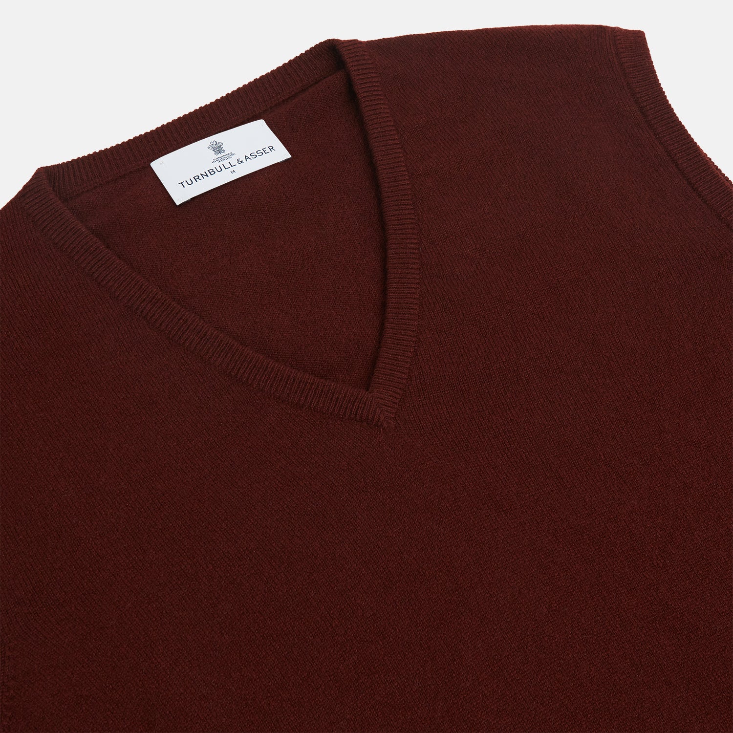 View 1 of product Port V-Neck Cashmere Slipover