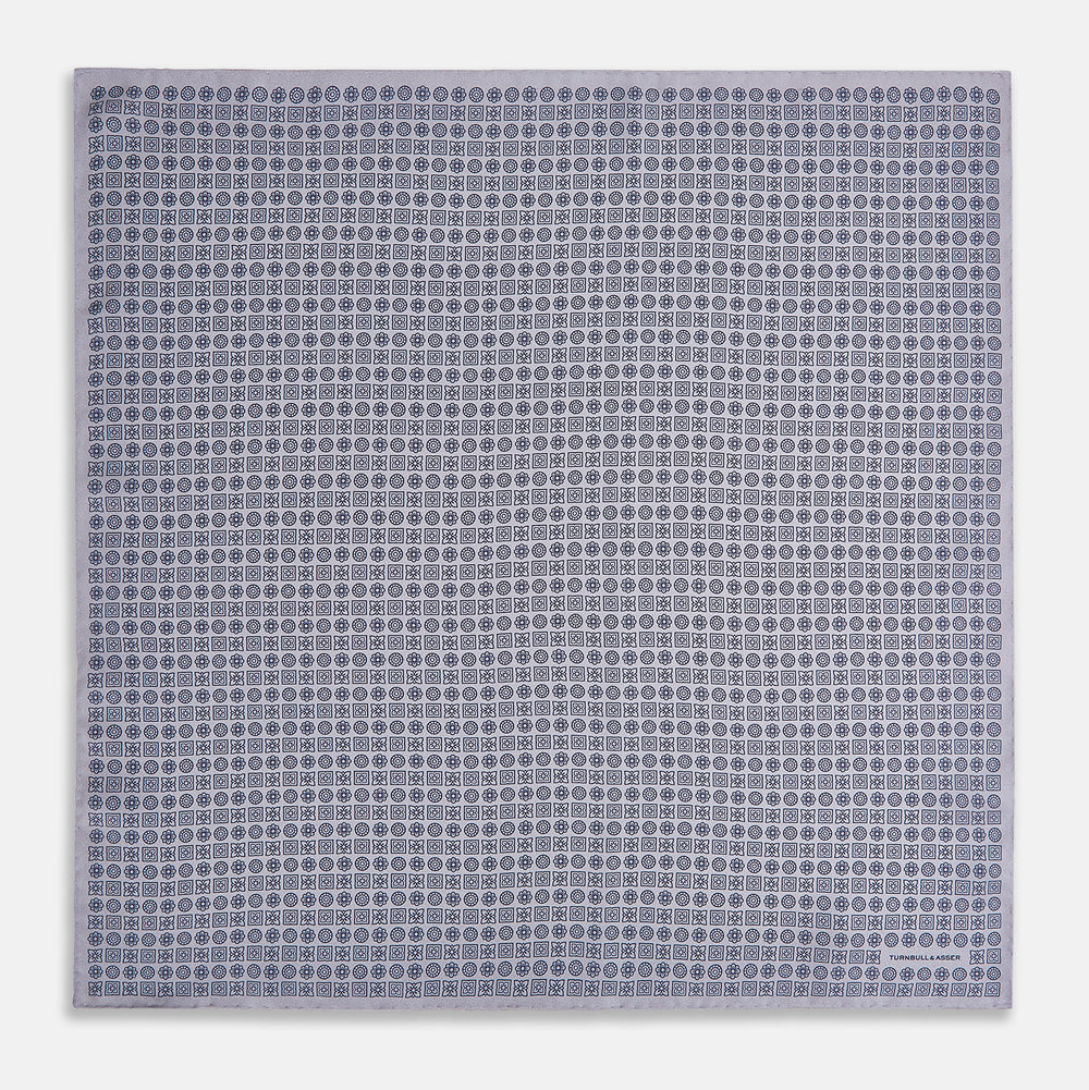 Rosette Lilac Pocket Square in Silk