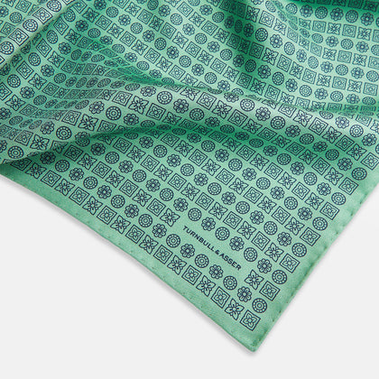 Floral Green Pocket Square in Silk Image 2
