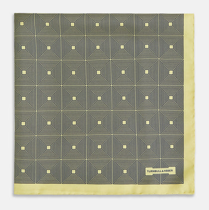 Geometric Yellow Pocket Square in Silk Image 2