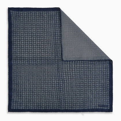 Rosette Navy Pocket Square in Silk Image 6