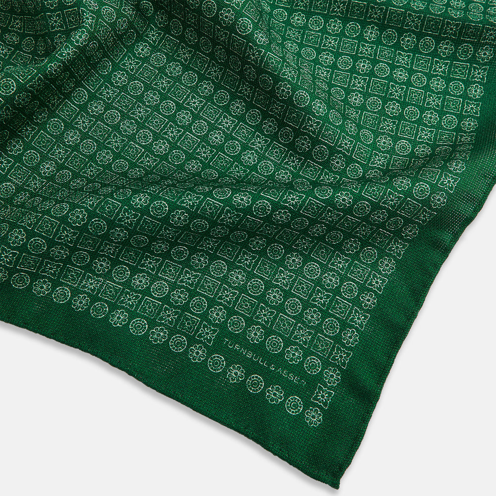 Rosette Green Pocket Square in Silk