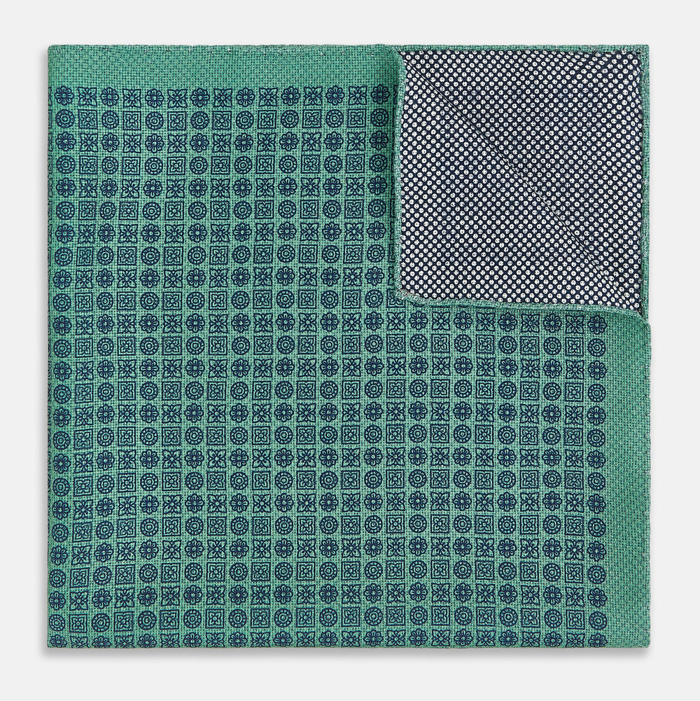 Rosette Green Pocket Square in Silk