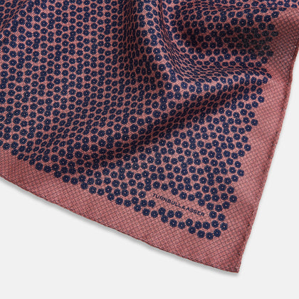 Floral Pink Pocket Square in Silk Image 1