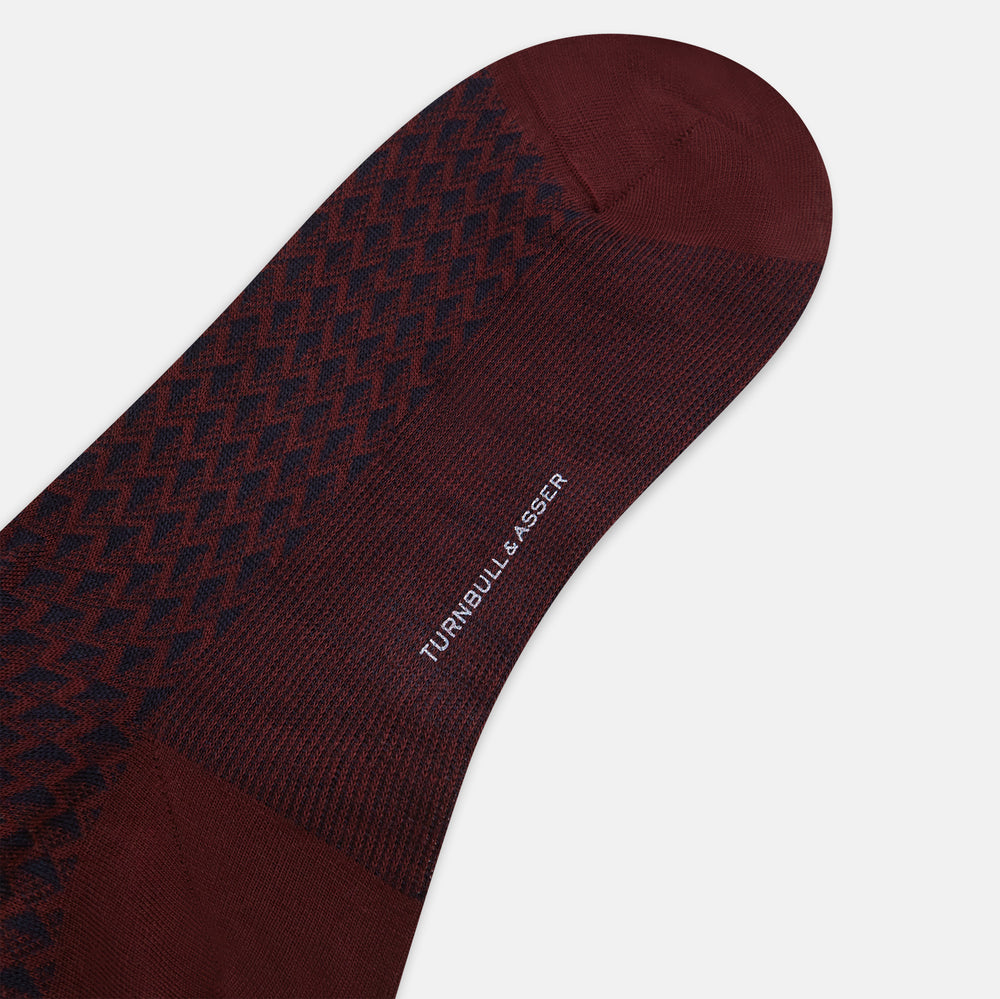 Burgundy Motif Intarsia Wool Mid-length Socks 13