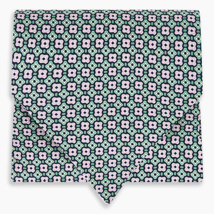 Kelly Green and Pink Abstract Quatrefoil Foulard Printed Silk Cravat Image 3