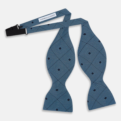 NAVY GEOMETRIC SILK BOW TIE Image 1