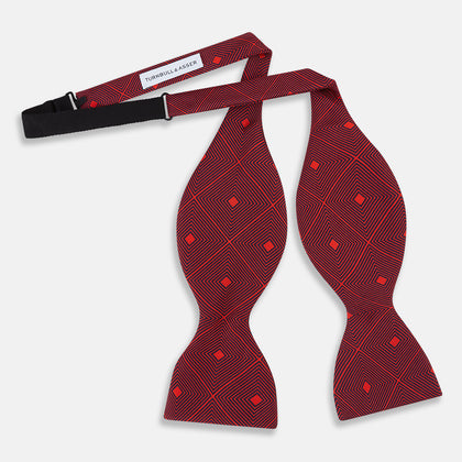 RED GEOMETRIC SILK BOW TIE Image 1