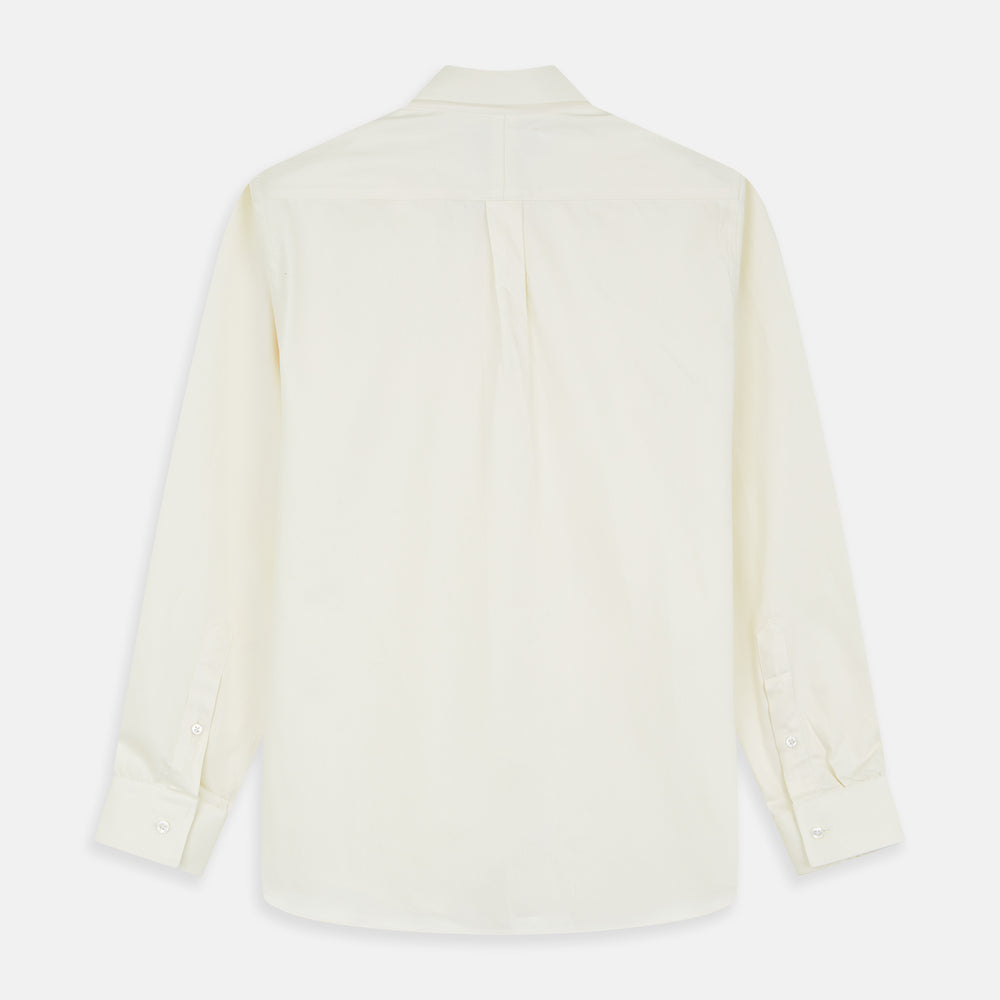 Cream Weekend Fit Hayne Shirt With Dorset Collar And 1-Button Cuffs
