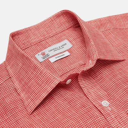 Weekend Fit Red Check Linen Shirt with Derby Collar and 1-Button Cuffs Image 2