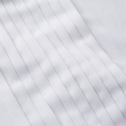 White Pleated Cotton Dress Shirt with T&A Collar and Double Cuffs Image 4
