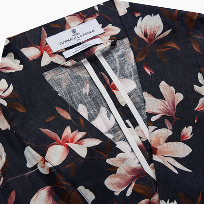 Navy Floral Pattern Linen Hayhurt Kimono Gown Image 2
