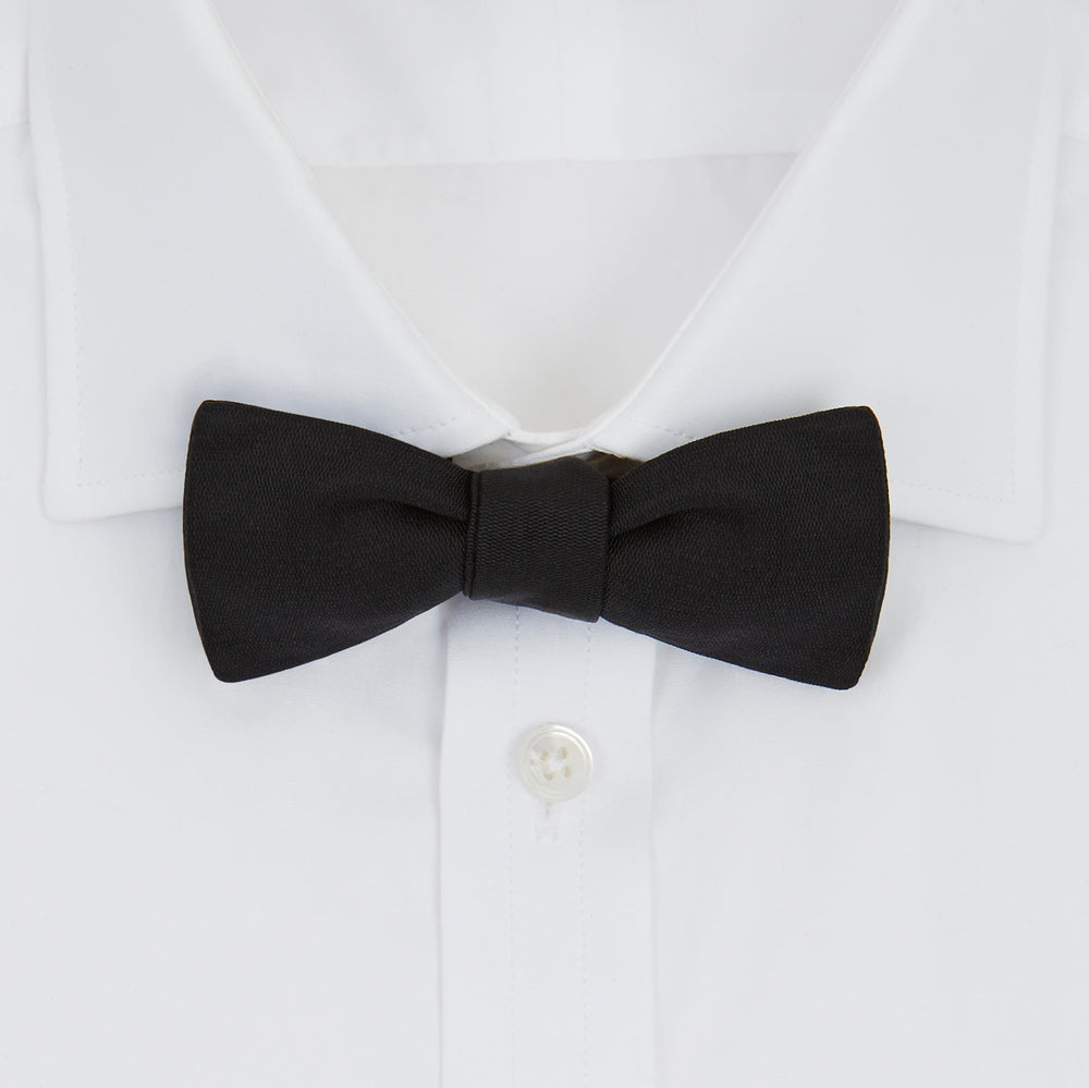 Black Narrow Silk Bow Tie | Turnbull & Asser