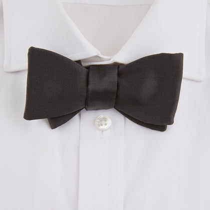 Black Silk Bow Tie Image 1