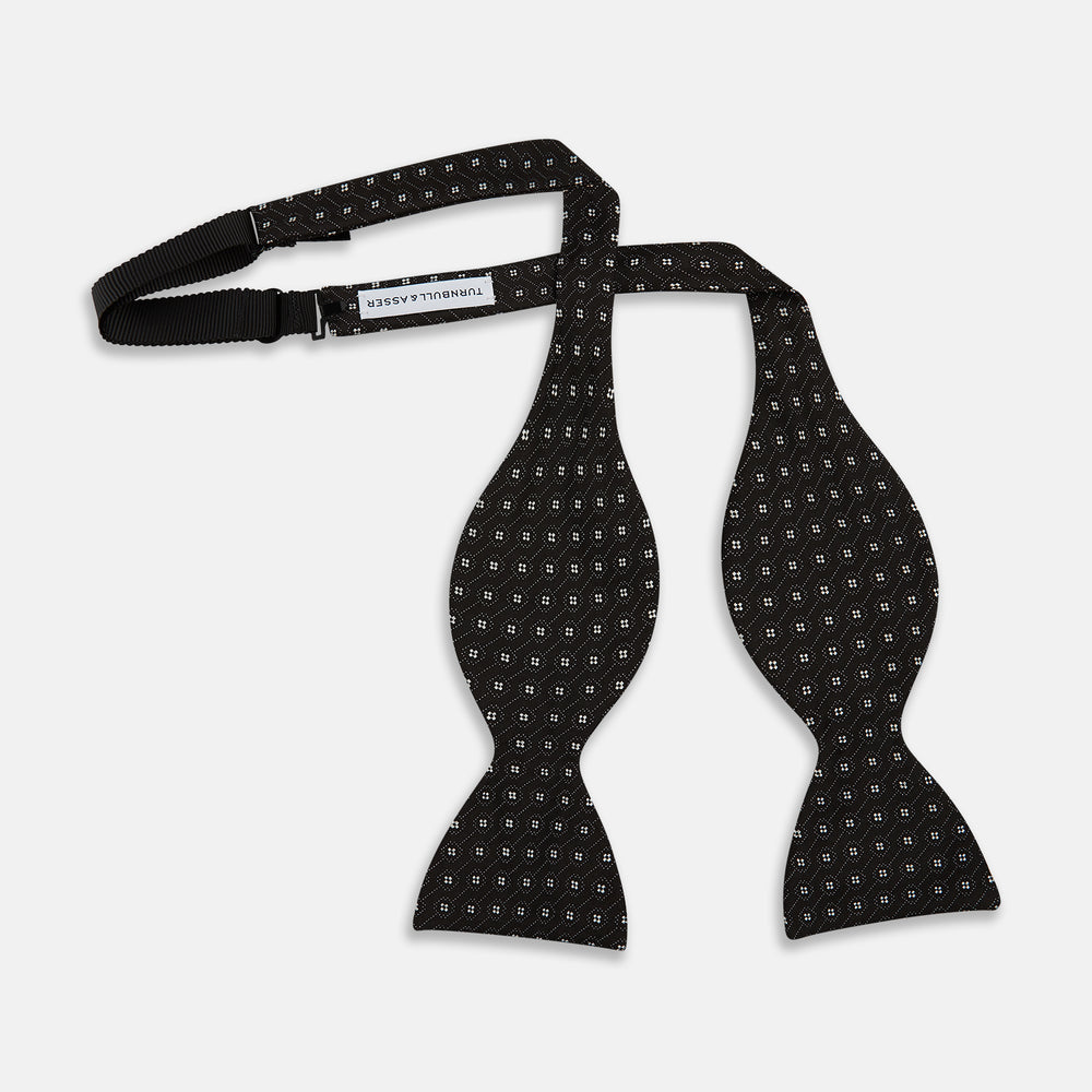 Floral Piqué Monochrome Silk Bow Tie