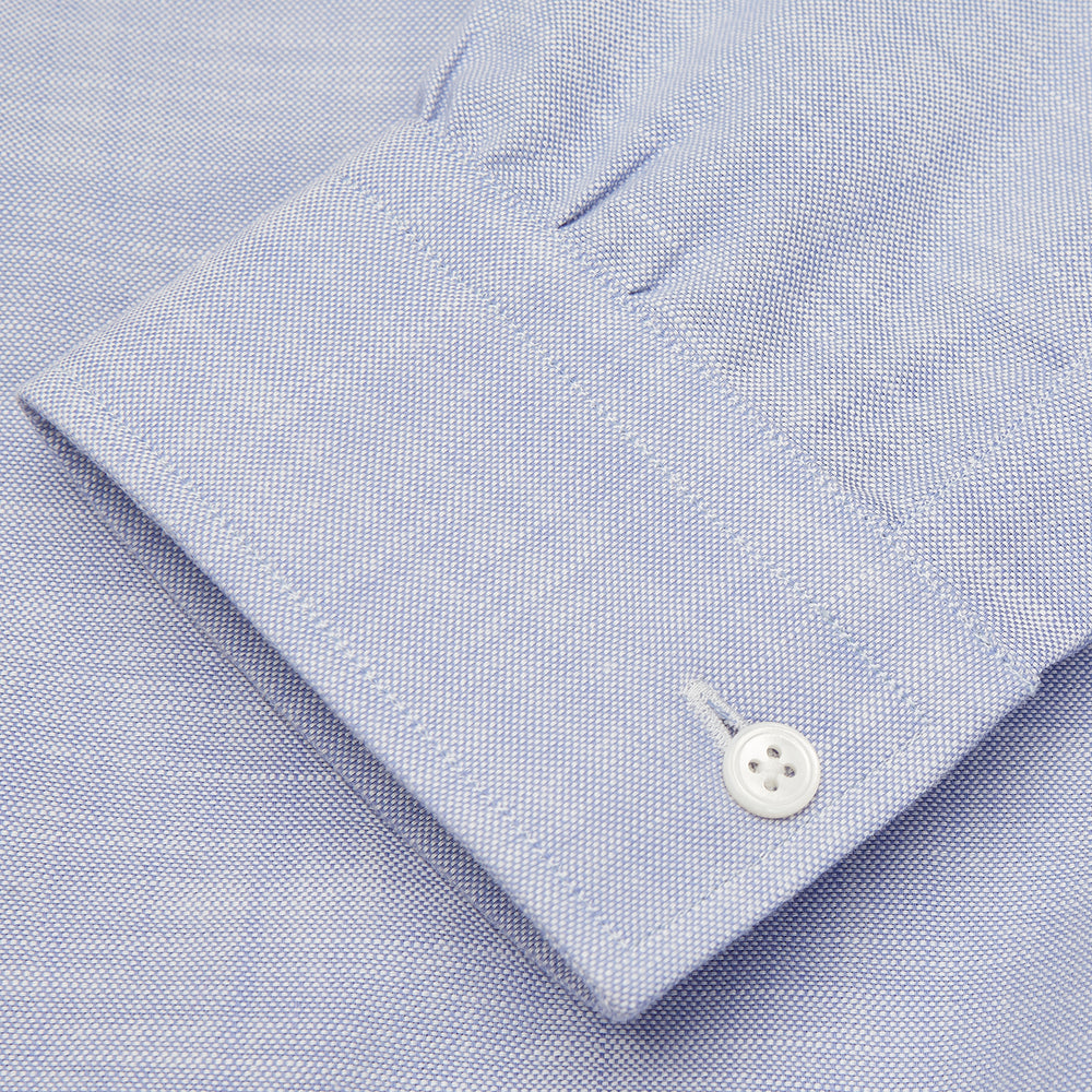 Blue Chambray Weekend Fit Shirt with Dorset Collar and 1-Button Cuffs