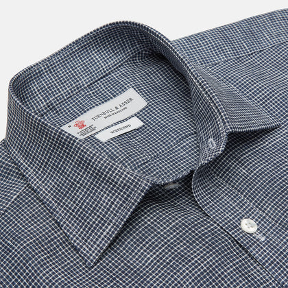 Weekend Fit Navy Check Linen Shirt with Derby Collar and 1-Button Cuffs Image 2