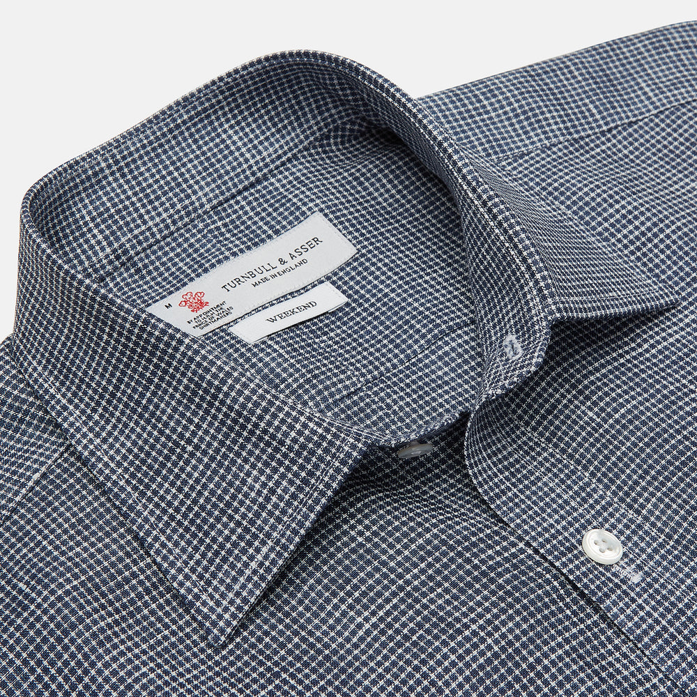 Weekend Fit Navy Check Linen Shirt with Derby Collar and 1-Button Cuffs