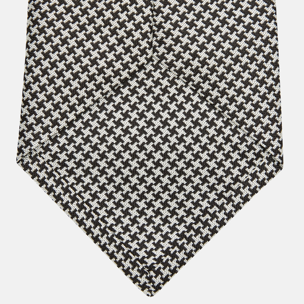 Fine Puppytooth Monochrome Silk Tie