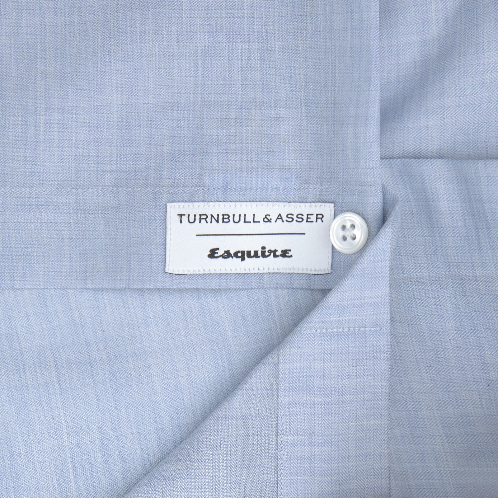Esquire Edit Tailored Fit Light Blue Shirt with Kent Collar and 2-Button Cuffs