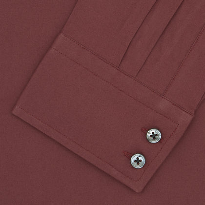 Tailored Fit Burgundy Cotton Shirt with Kent Collar and 2-Button Cuffs Image 1