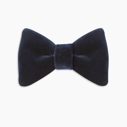 Navy Velvet Bow Tie Image 4